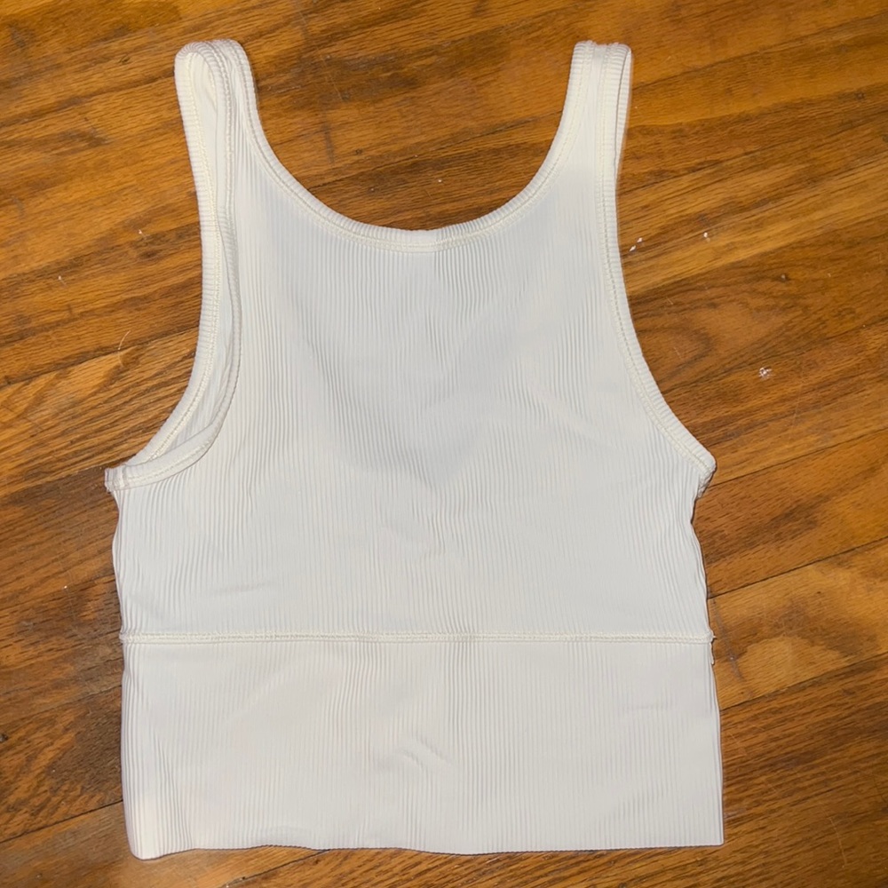 Lululemon running shirt